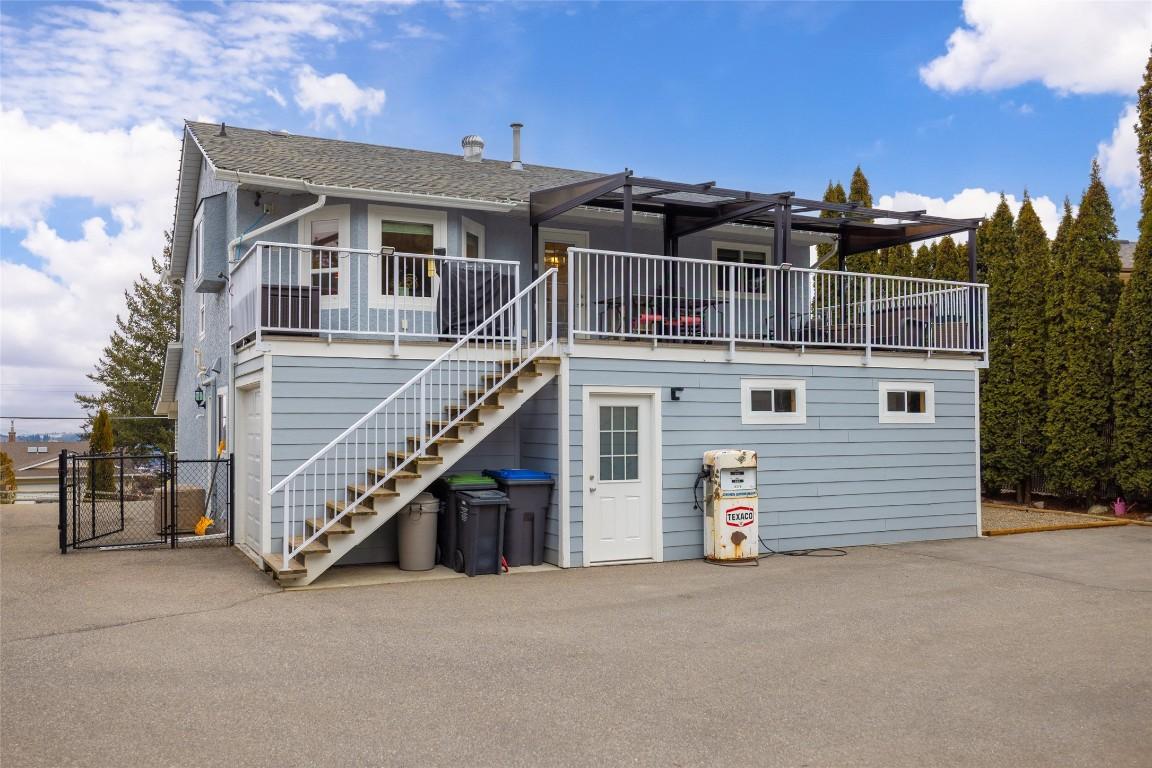 3324 Mcginnis Road, West Kelowna, BC - Outdoor