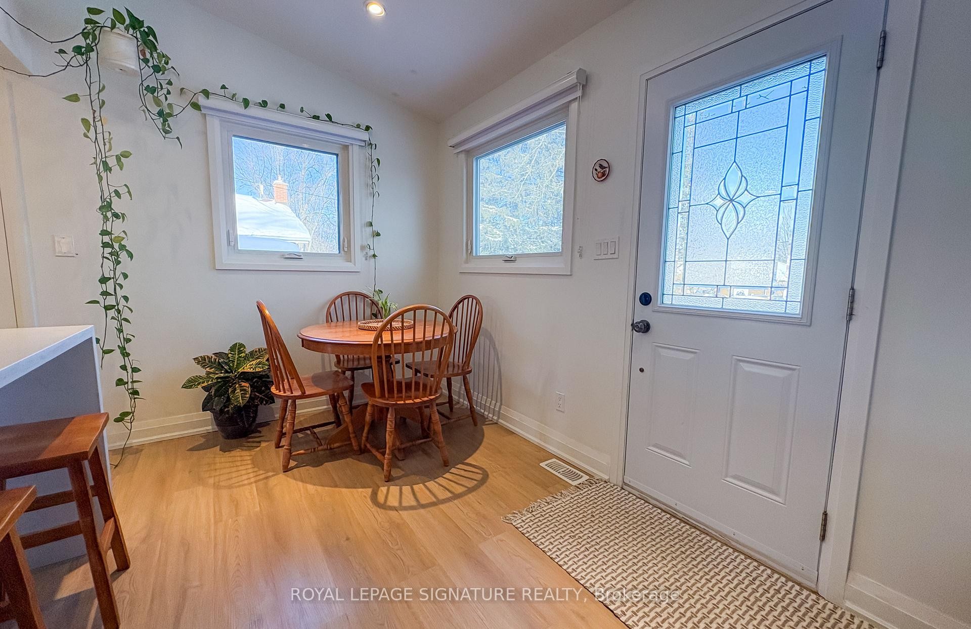 437 Upper Kenilworth Avenue, Hamilton, ON - Indoor Photo Showing Dining Room