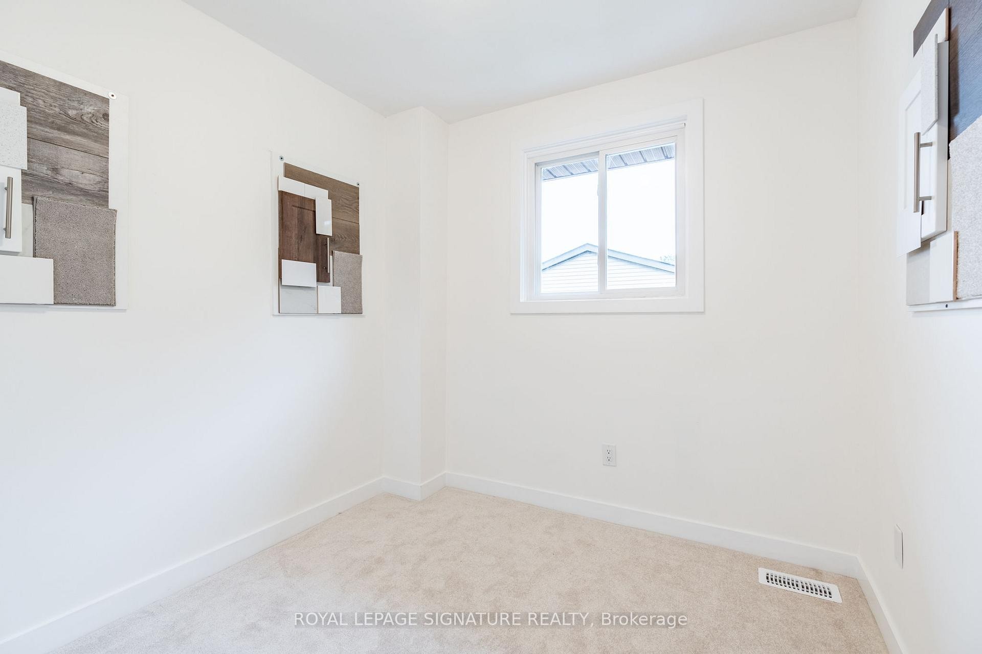 63 Woodman Drive N, Hamilton, ON - Indoor Photo Showing Other Room