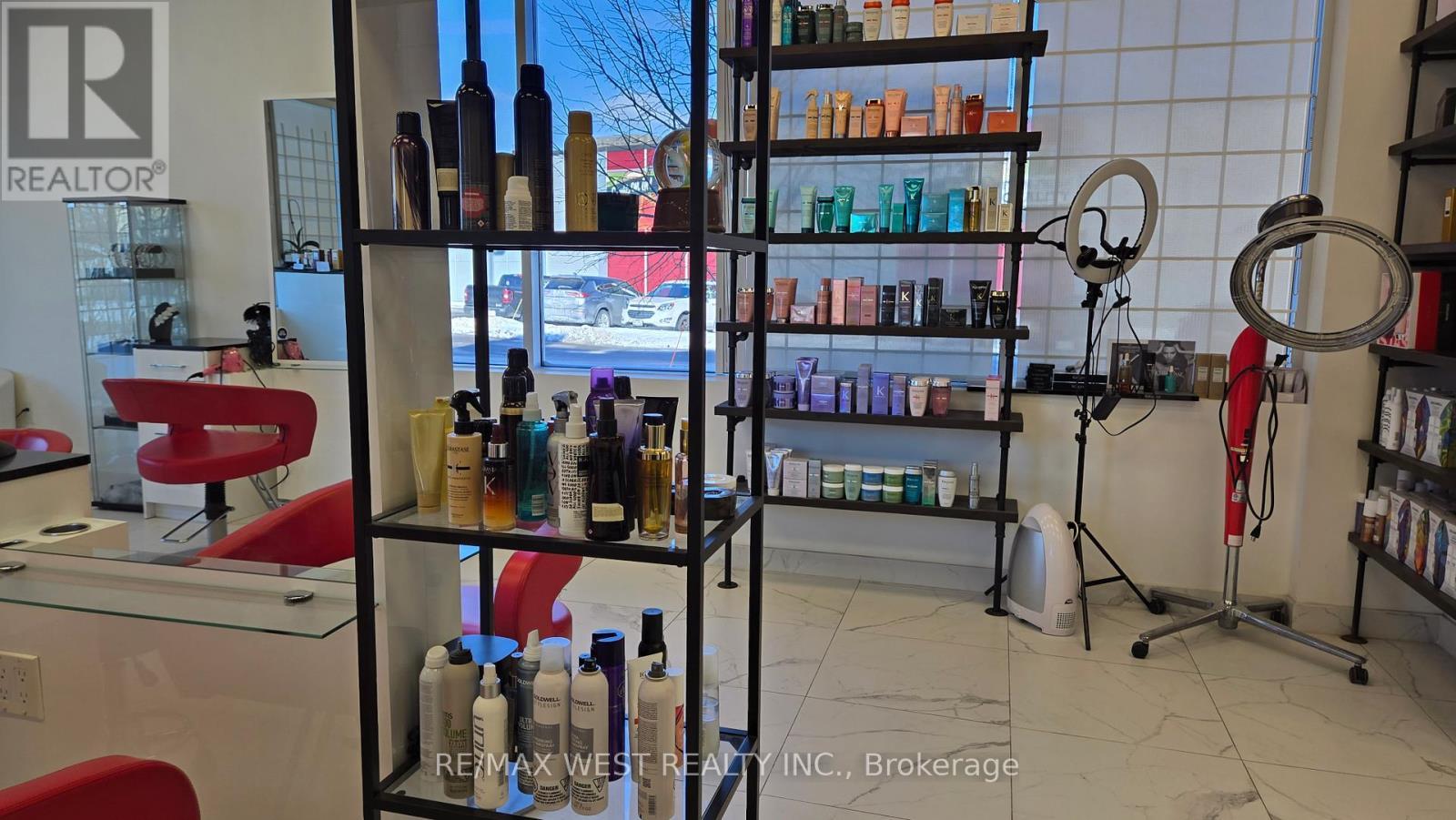 1 - 1903 Ironoak Way, Oakville, ON