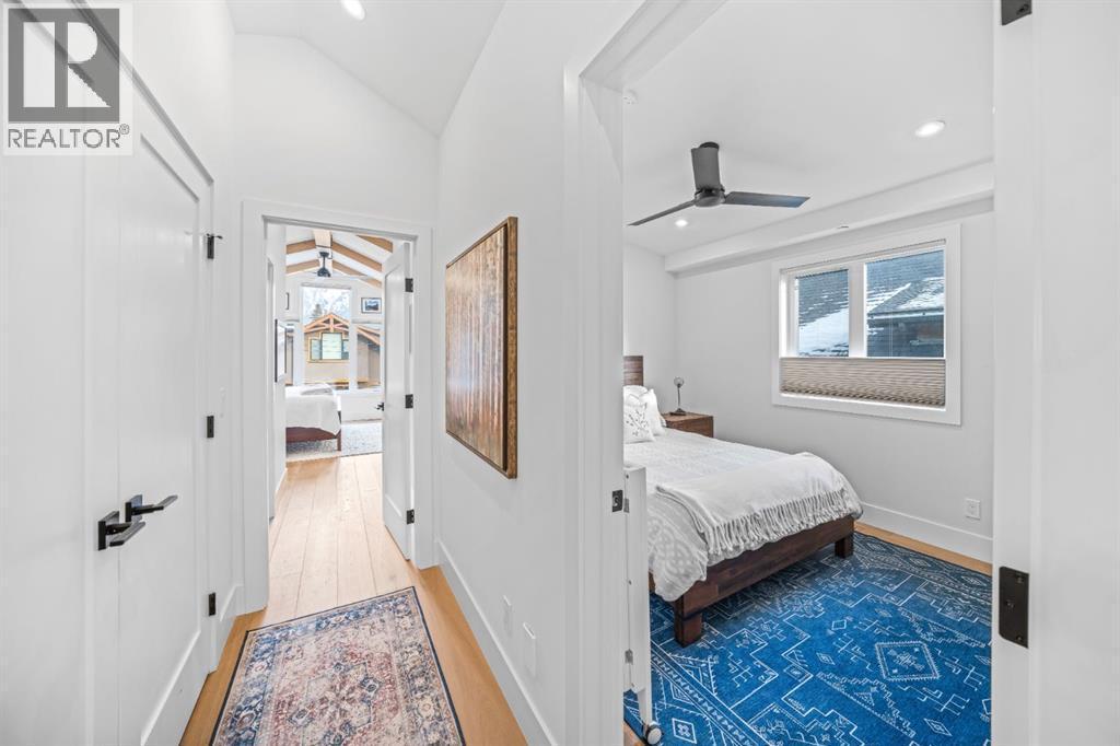 4, 810 3Rd Street, Canmore, AB - Indoor