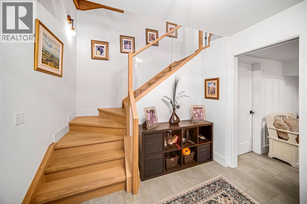 4, 810 3Rd Street, Canmore, AB - Indoor Photo Showing Other Room