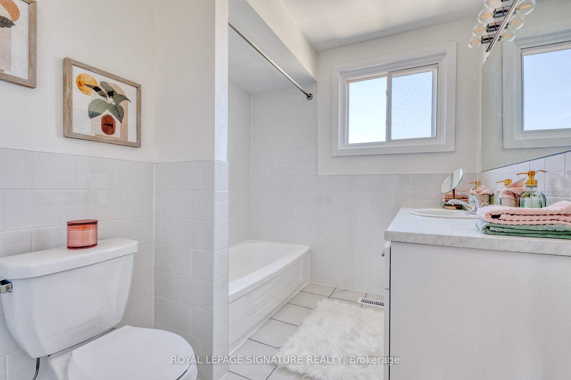 27-20 Anna Capri Drive, Hamilton, ON - Indoor Photo Showing Bathroom