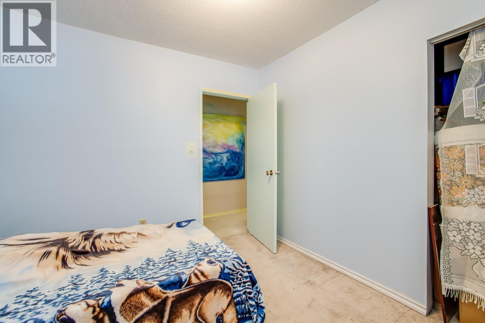 3088 Beverly Place, West Kelowna, BC - Indoor Photo Showing Bedroom