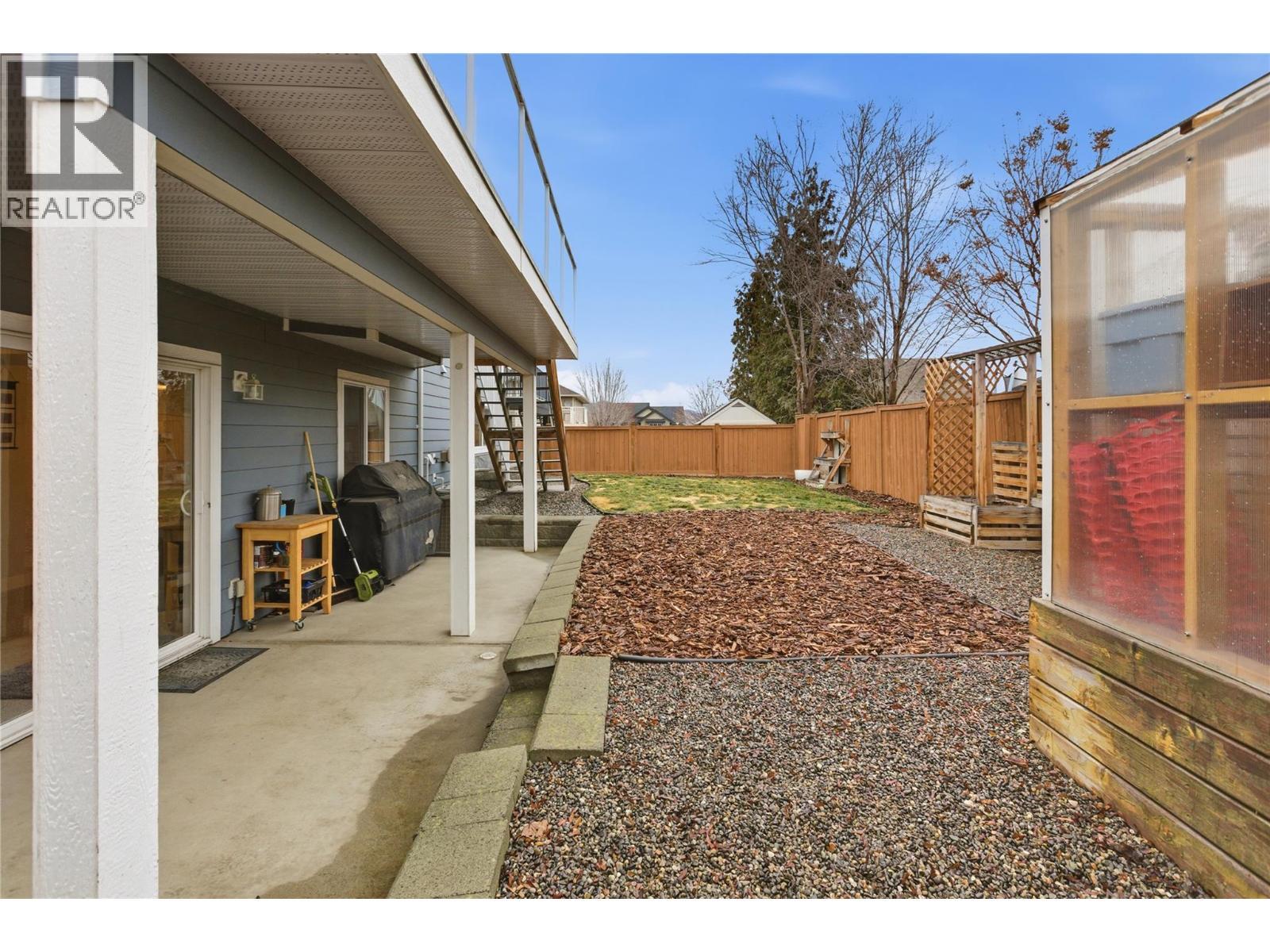 2150 Cantle Place, Kamloops, BC - Outdoor