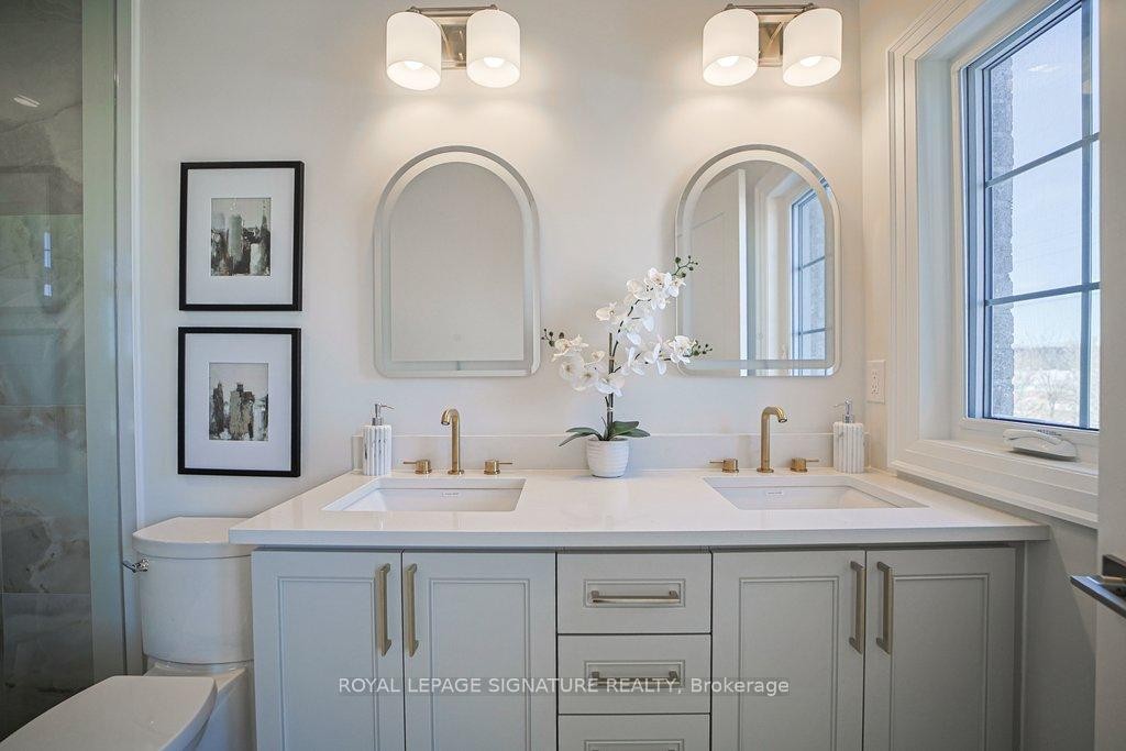 4163 Major Mackenzie Drive E, Markham, ON - Indoor Photo Showing Bathroom