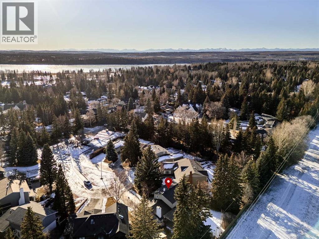 6701 Laird Court Sw, Calgary, AB - Outdoor With View