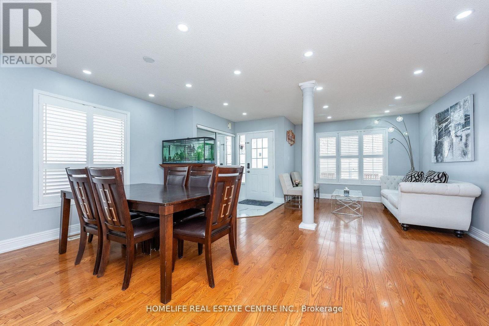 108 Fairhill Avenue, Brampton, ON - Indoor