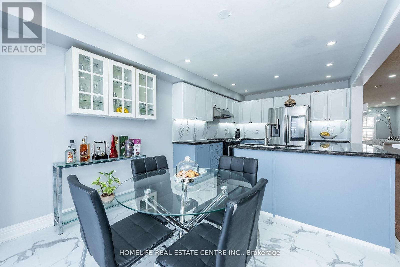 108 Fairhill Avenue, Brampton, ON - Indoor Photo Showing Other Room