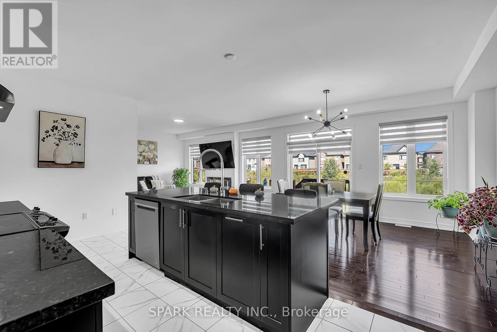 5 Boathouse Road, Brampton, ON - Indoor