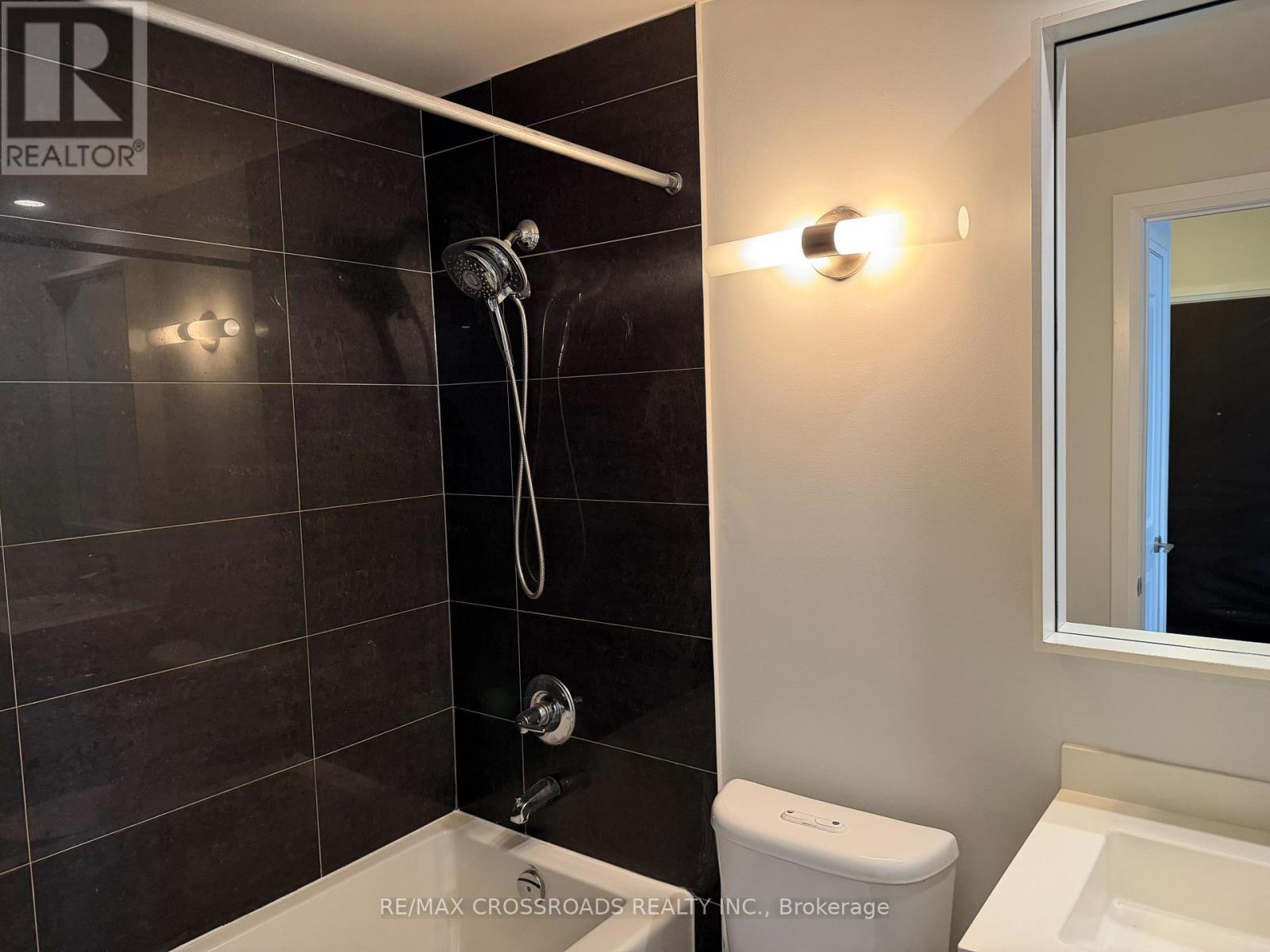 905 - 100 Harrison Garden Boulevard, Toronto, ON - Indoor Photo Showing Bathroom