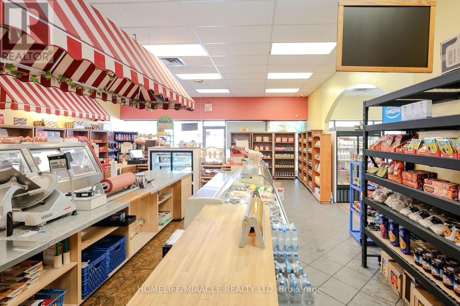 1 & 2 - 754 Queenston Road, Hamilton, ON