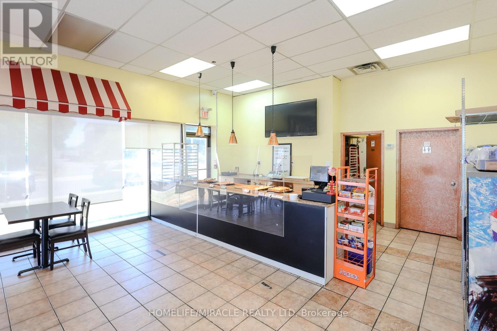 1 & 2 - 754 Queenston Road, Hamilton, ON