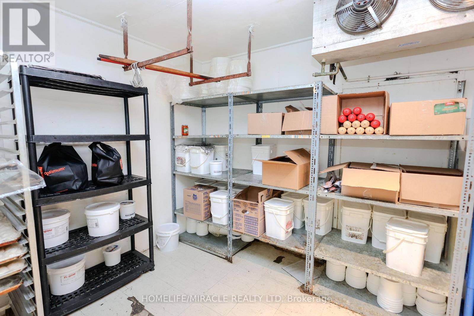 1 & 2 - 754 Queenston Road, Hamilton, ON