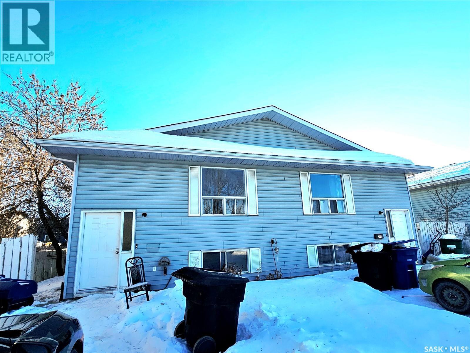 242 - 244 Wakabayashi Way, Saskatoon, SK - Outdoor