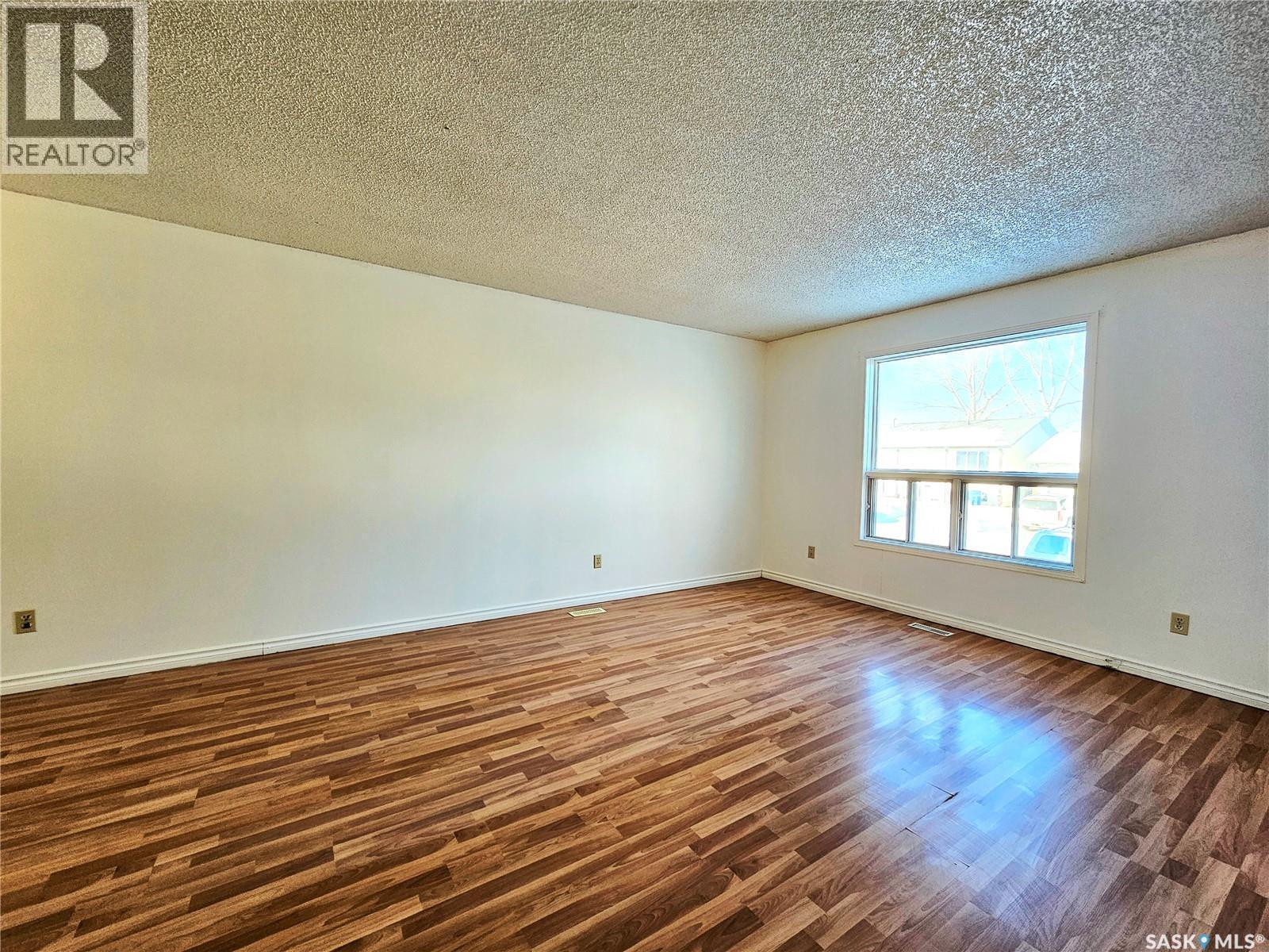 242 - 244 Wakabayashi Way, Saskatoon, SK - Indoor Photo Showing Other Room