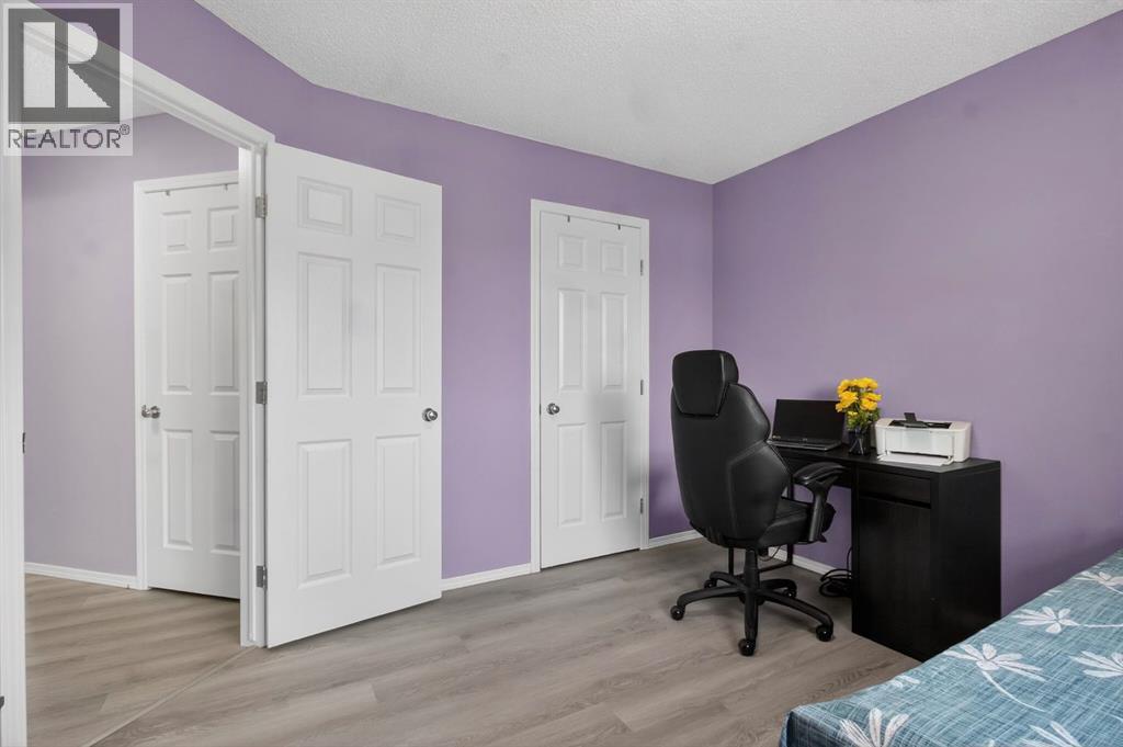 115 Covemeadow Court Ne, Calgary, AB - Indoor Photo Showing Bedroom