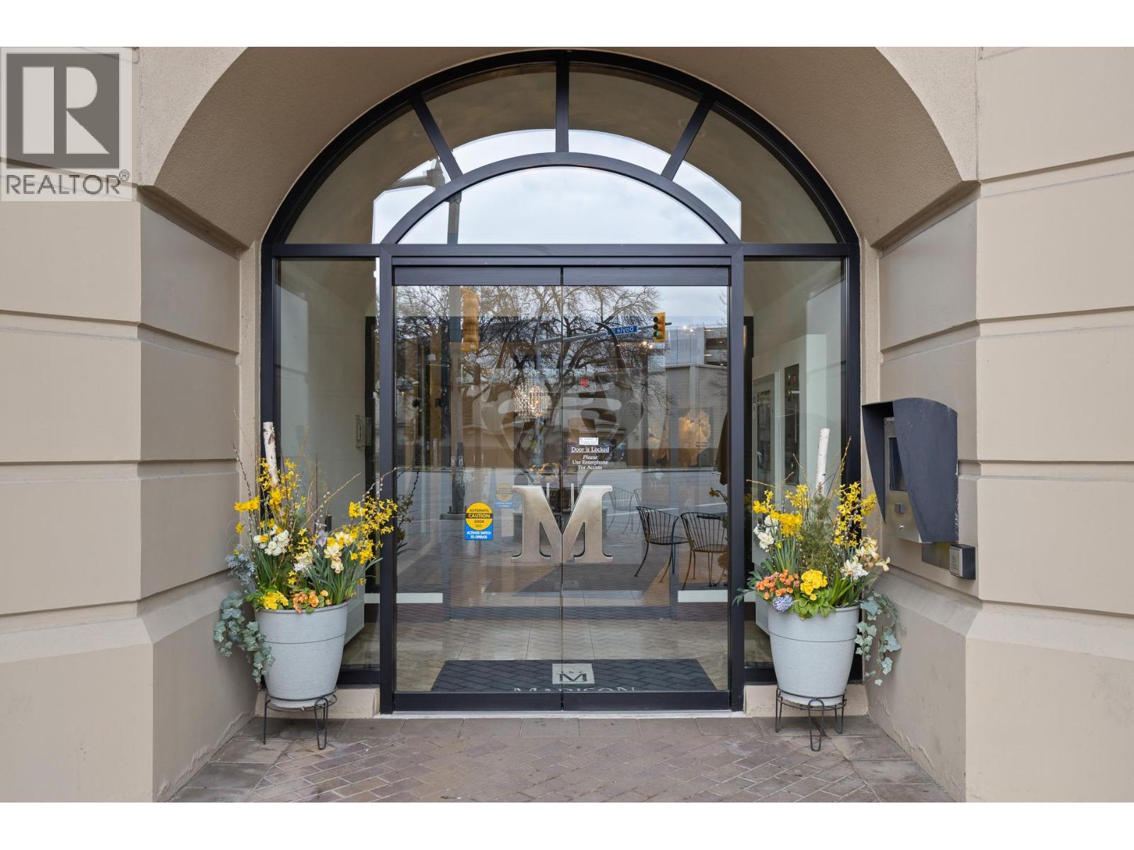 1395 Ellis Street Unit# 506, Kelowna, BC - Outdoor With Exterior