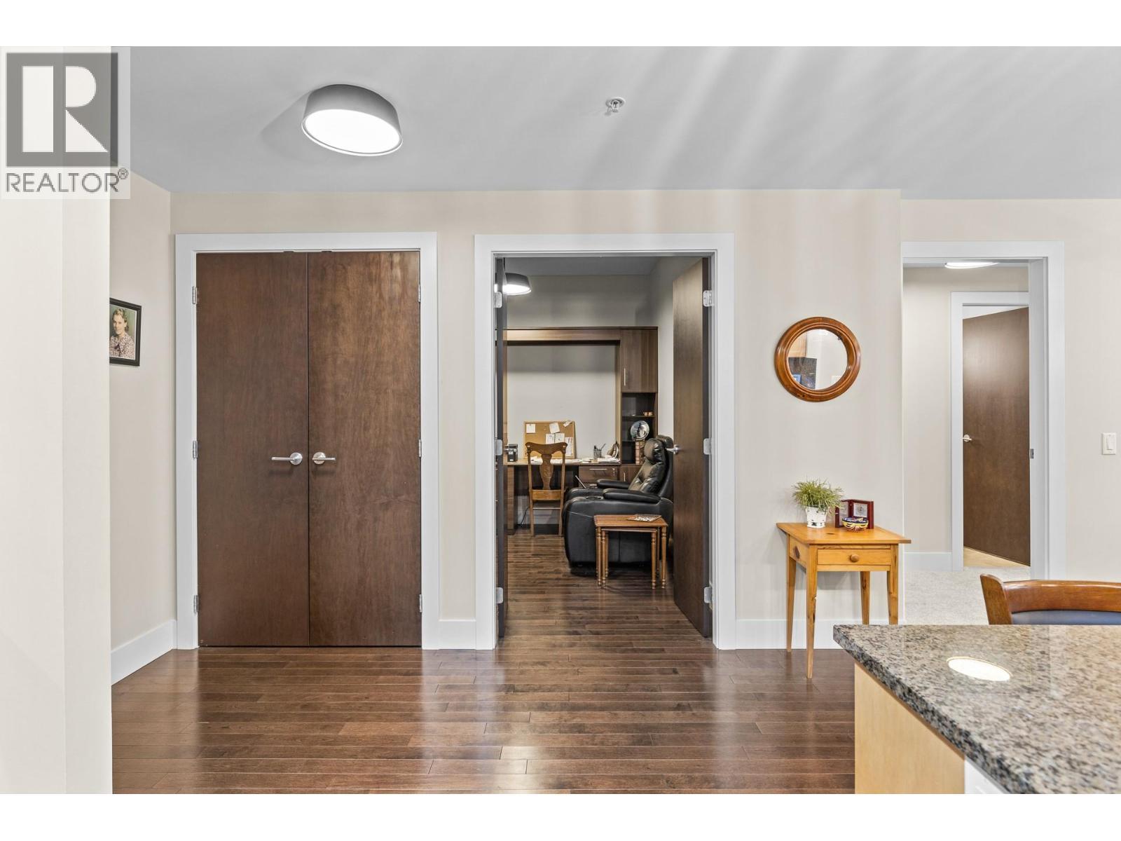 Den/Office - 1395 Ellis Street Unit# 506, Kelowna, BC - Indoor