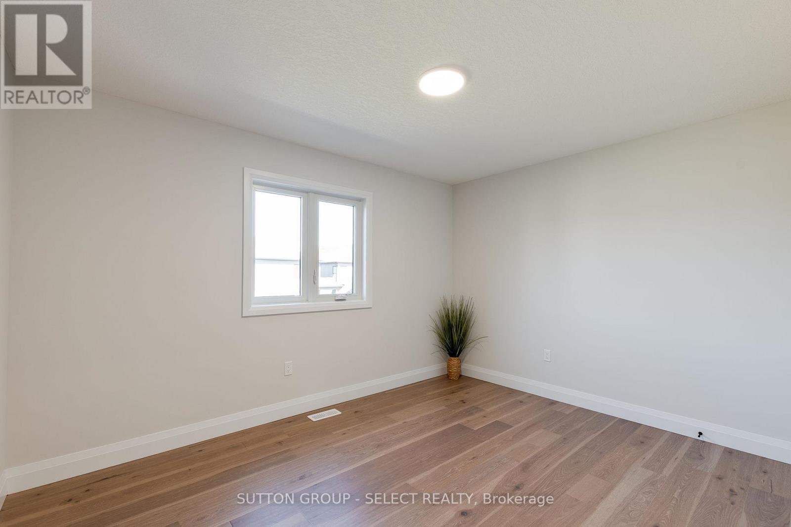 6366 Heathwoods Avenue, London South (South V), ON - Indoor Photo Showing Other Room