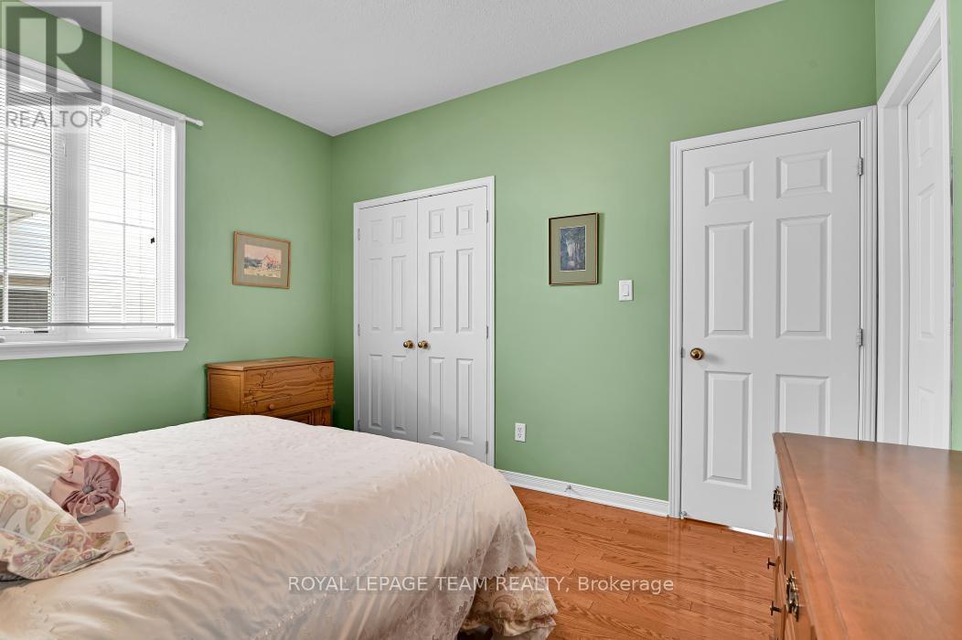 5 Wersch Lane, Ottawa, ON - Indoor Photo Showing Bedroom