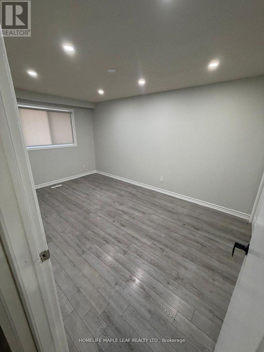 11 Rusthall Way, Brampton, ON - Indoor