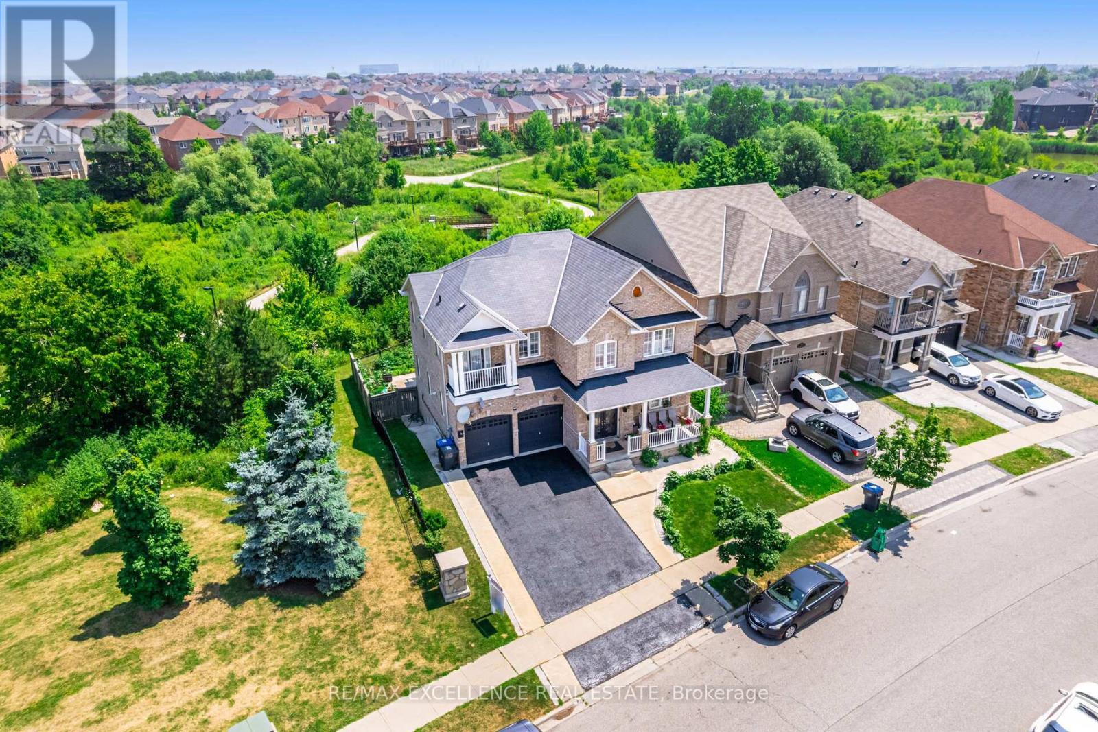 73 Gardenbrooke Trail, Brampton, ON - Outdoor With View