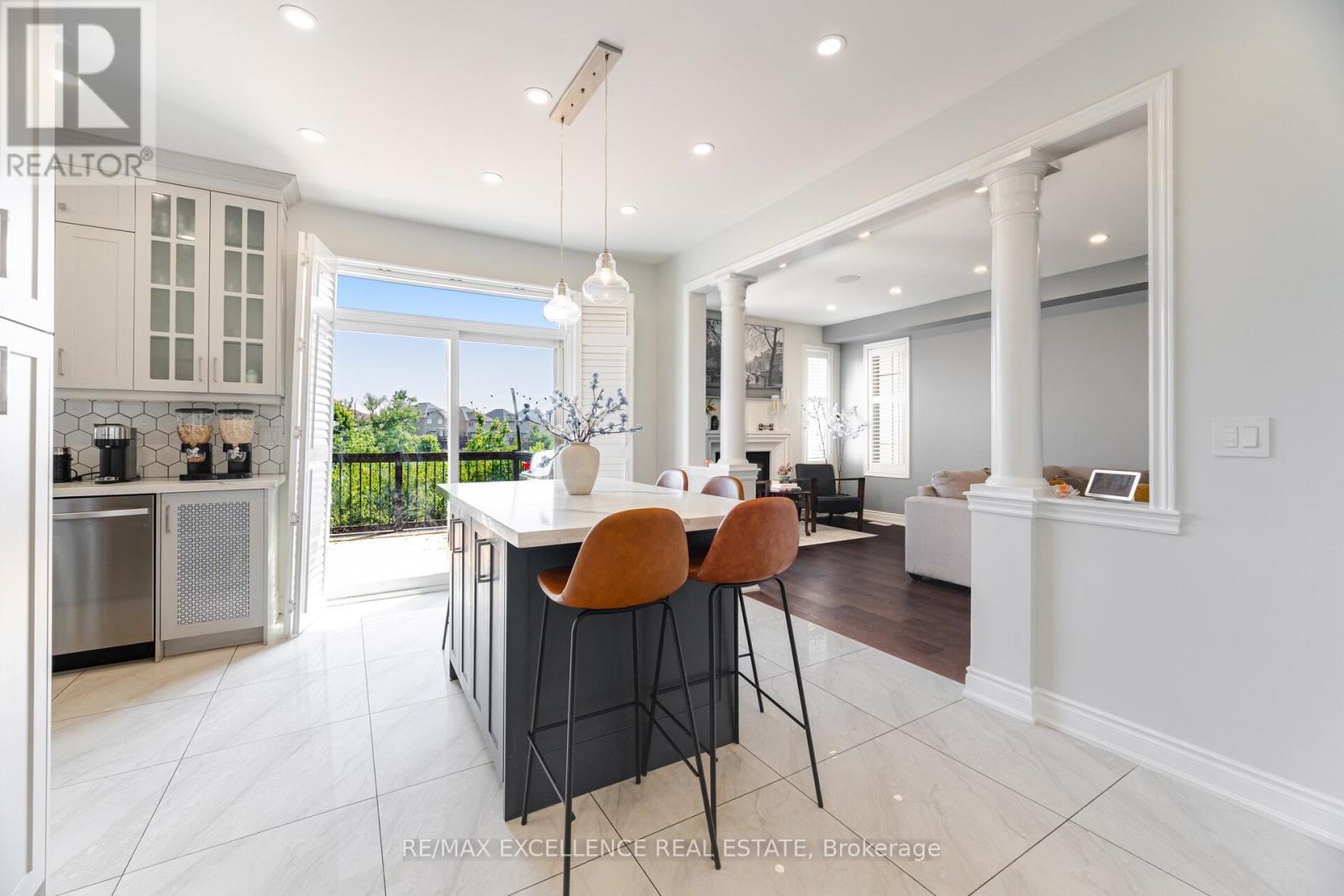 73 Gardenbrooke Trail, Brampton, ON - Indoor