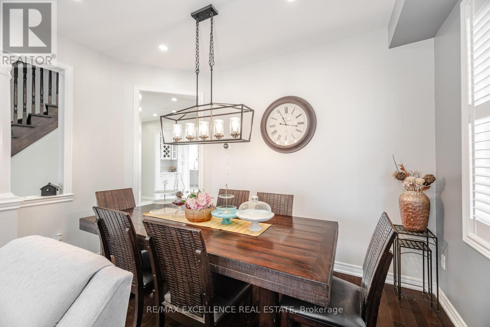 73 Gardenbrooke Trail, Brampton, ON - Indoor Photo Showing Dining Room