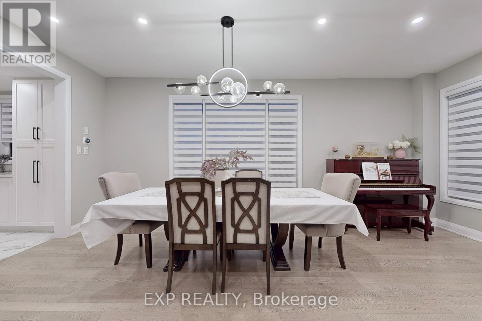 Dining - 59 Lipscott Drive, Caledon, ON - Indoor Photo Showing Dining Room
