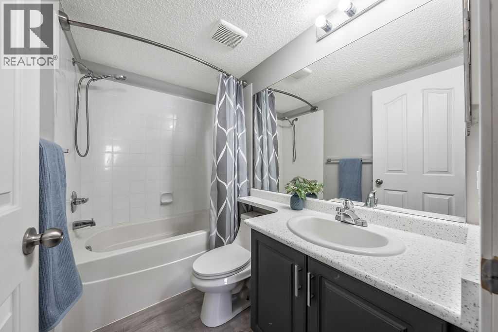 Primary Bathroom - 1120, 4975 130 Avenue Se, Calgary, AB - Indoor Photo Showing Bathroom