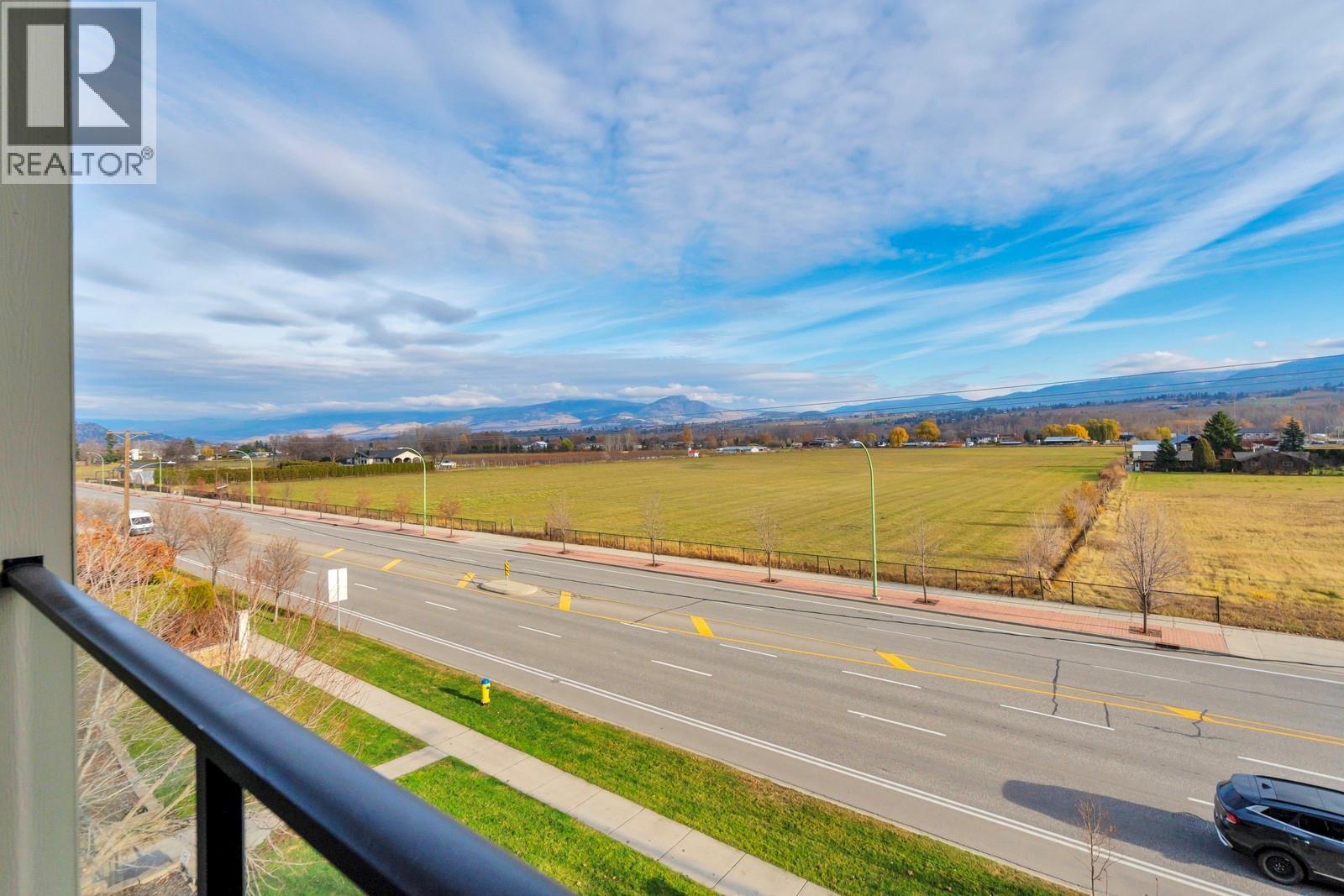 3739 Casorso Road Unit# 313, Kelowna, BC - Outdoor With View