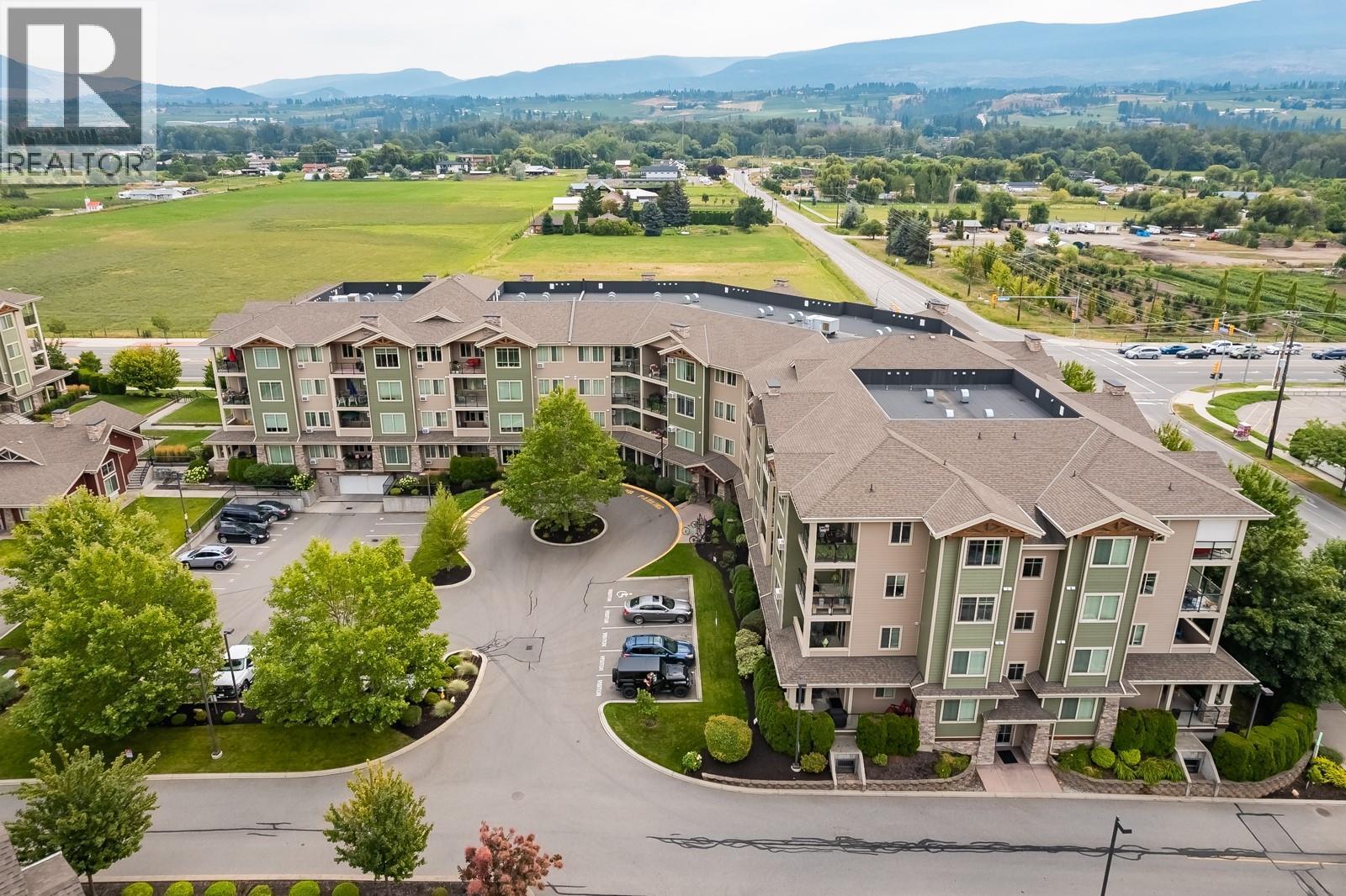 3739 Casorso Road Unit# 313, Kelowna, BC - Outdoor With View