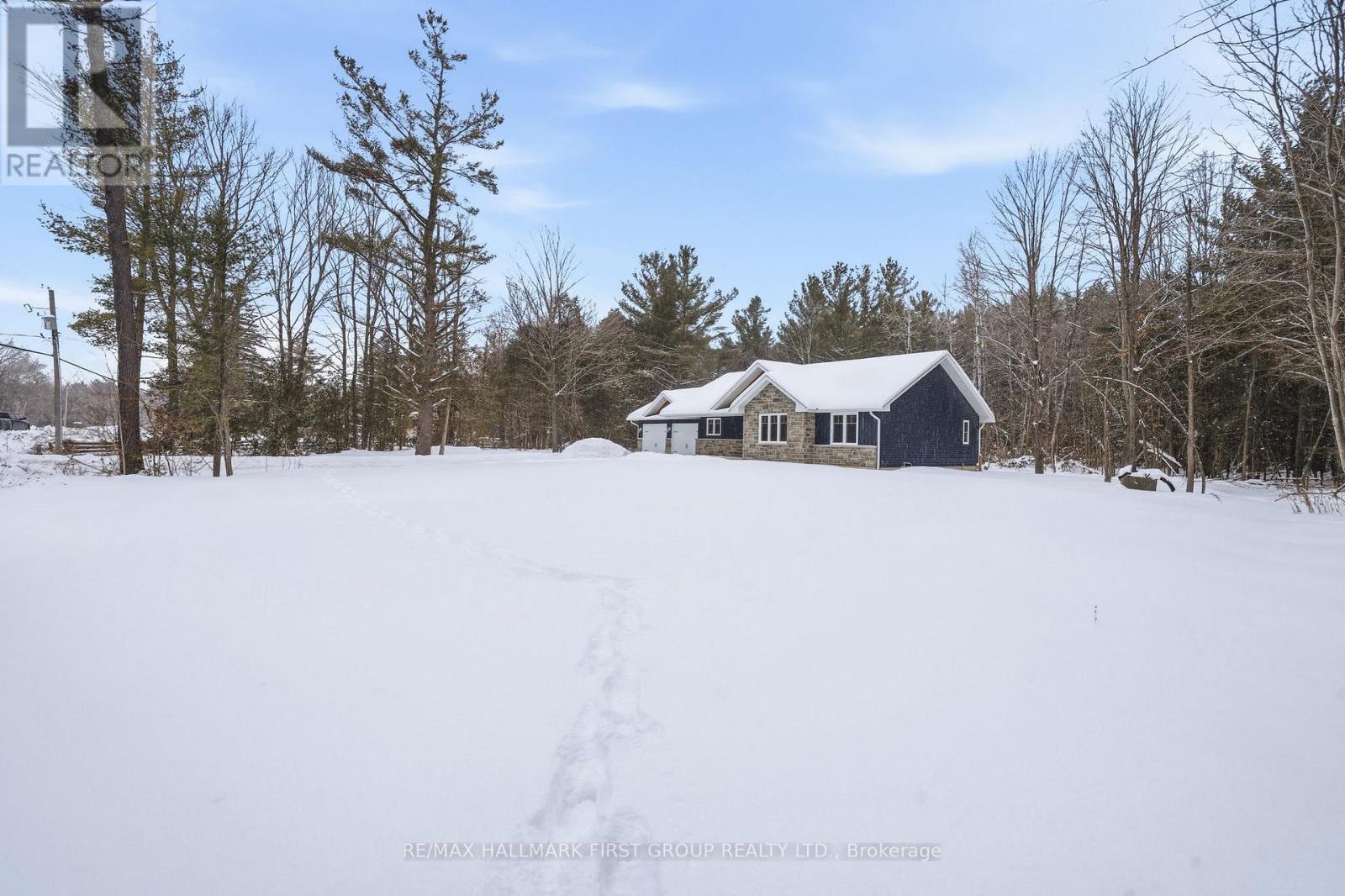 2 Acre Setting - 35 Crookston Road, Centre Hastings, ON - Outdoor