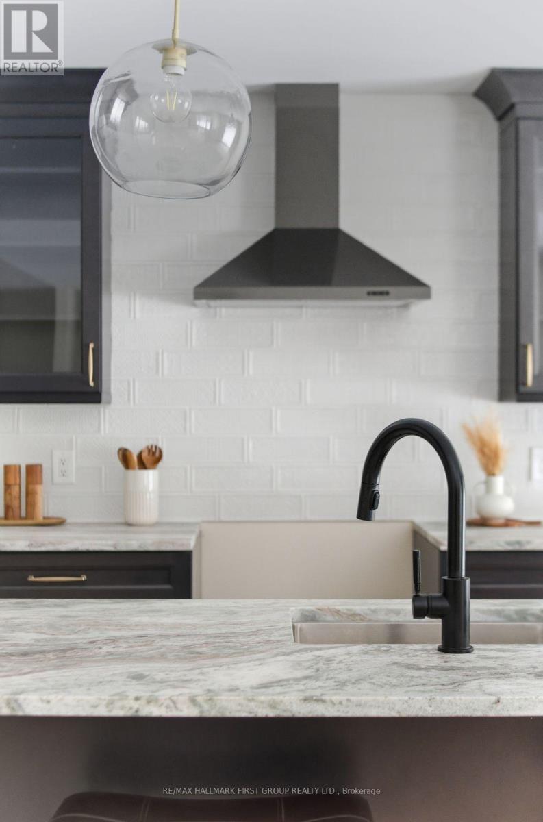 35 Crookston Road, Centre Hastings, ON - Indoor Photo Showing Kitchen With Double Sink