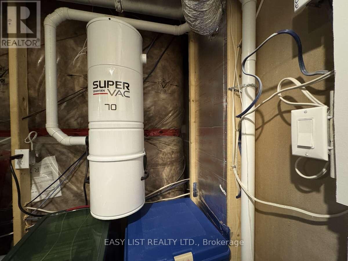 306 Belfort Crescent, Cornwall, ON - Indoor Photo Showing Basement
