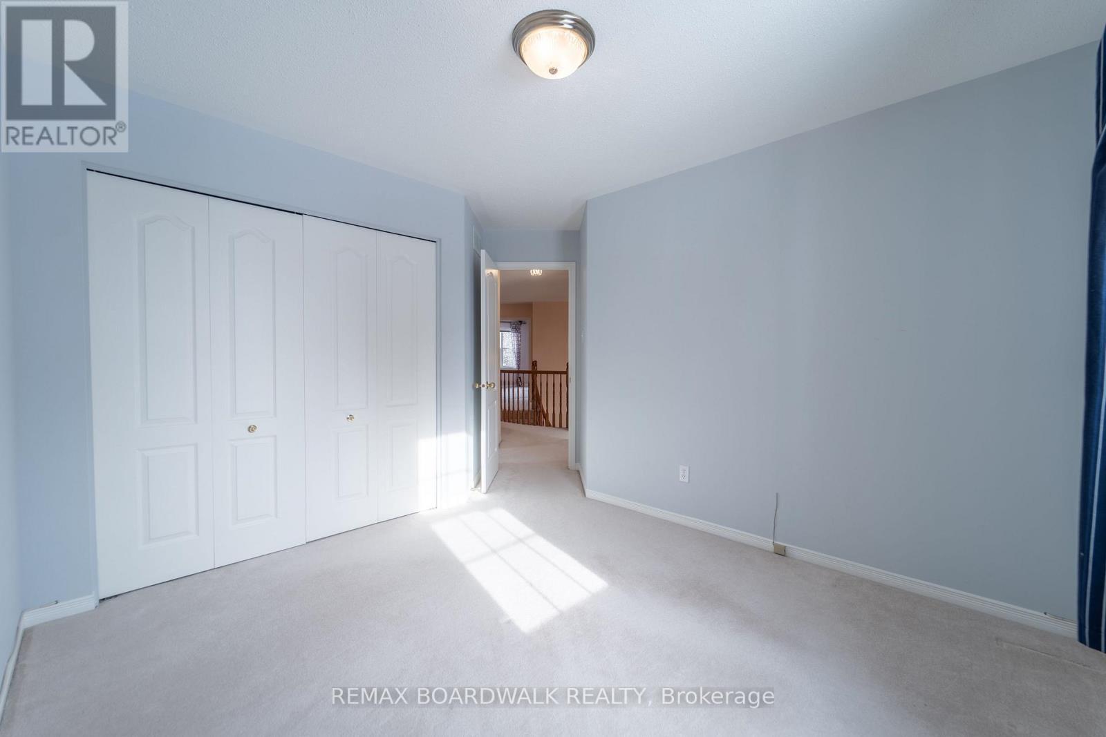 Third Bedroom - 57 Mattawa Crescent, Ottawa, ON - Indoor
