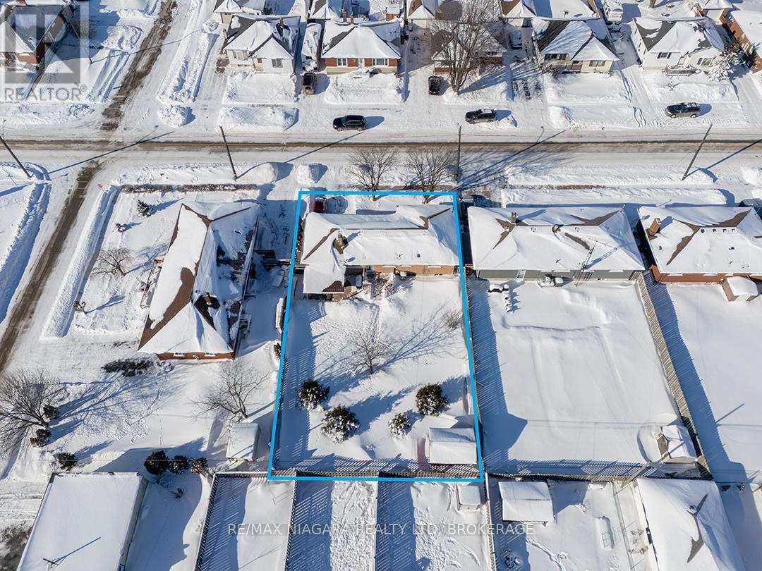 251 Clarke Street, Port Colborne (Killaly East), ON - Outdoor With View