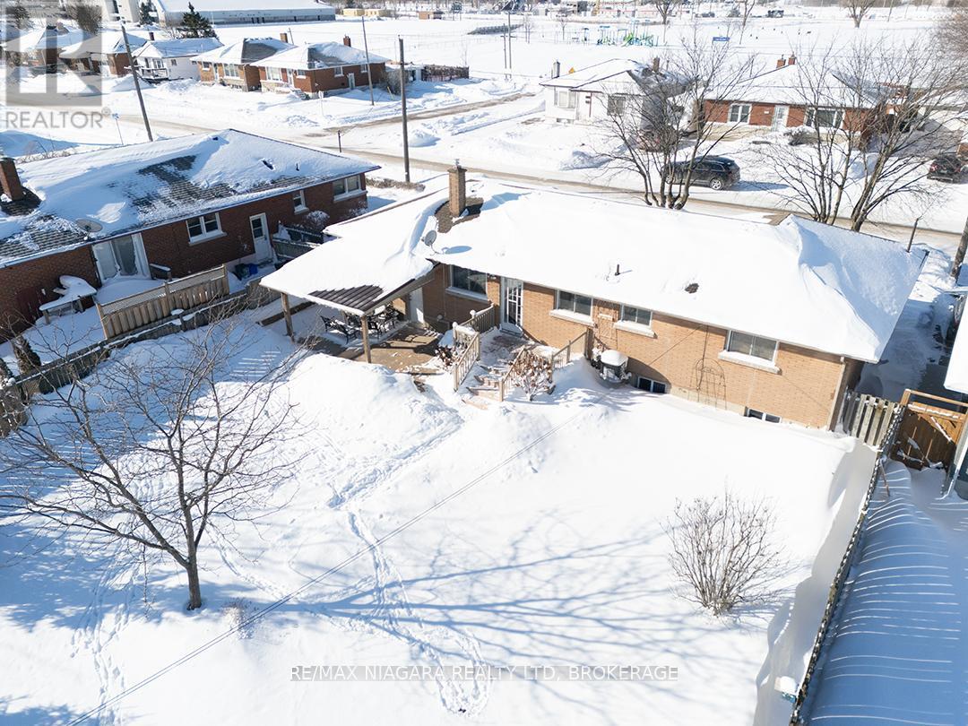 251 Clarke Street, Port Colborne (Killaly East), ON - Outdoor With View