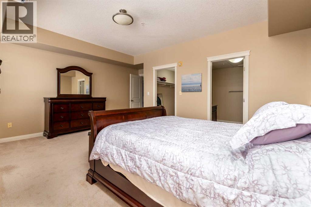 328, 4102 69 Avenue, Lloydminster, AB - Indoor Photo Showing Bedroom