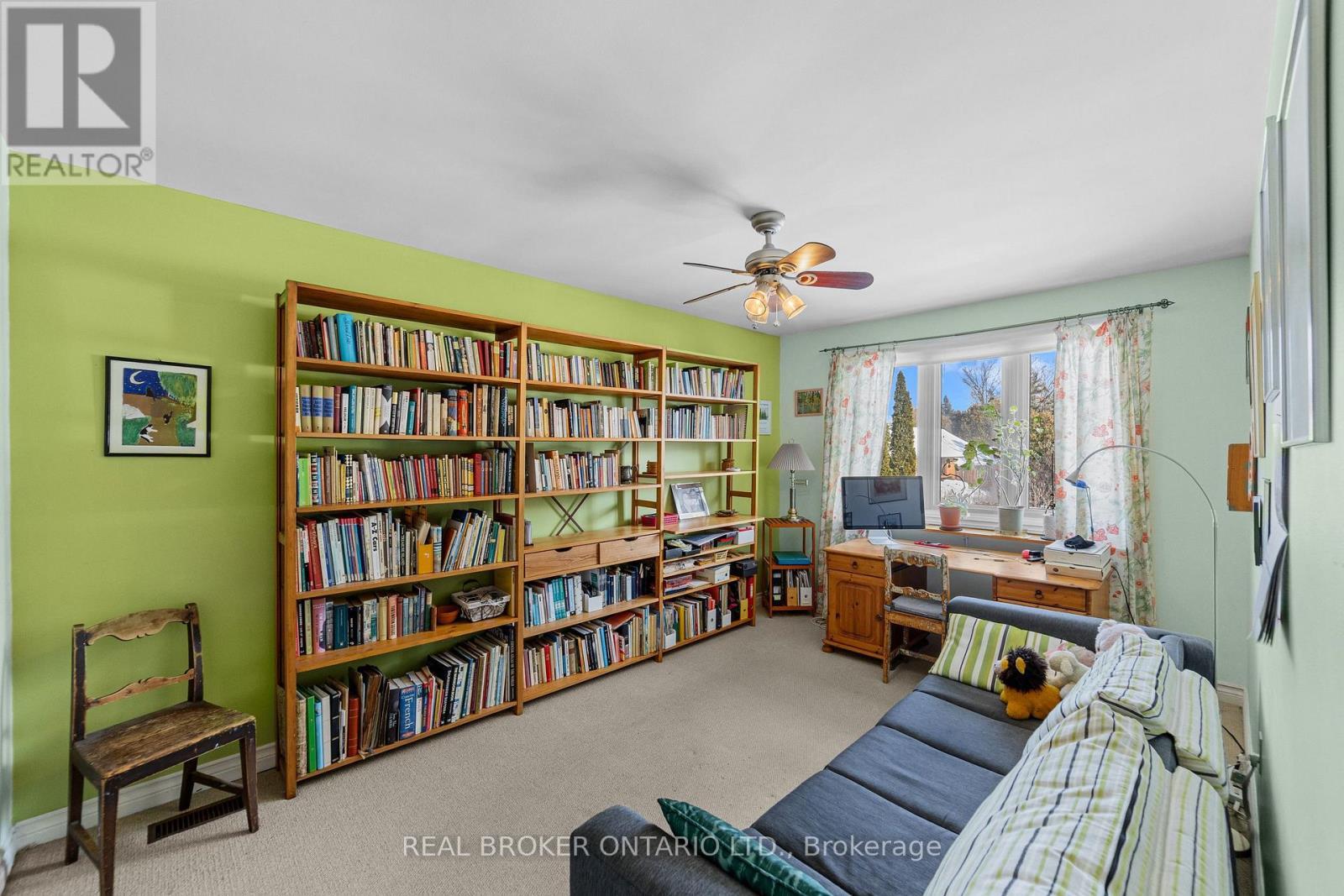 7 Templer Drive, Hamilton, ON - Indoor Photo Showing Office