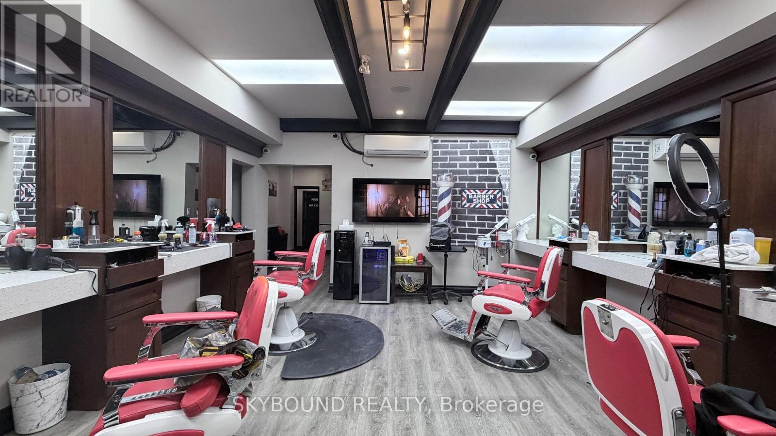 543A College Street, Toronto, ON