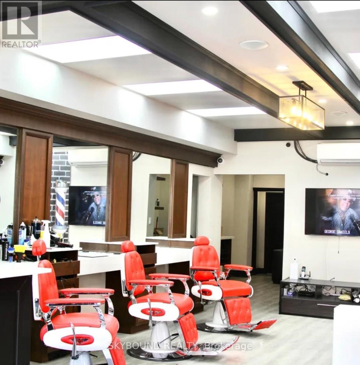 543A College Street, Toronto, ON