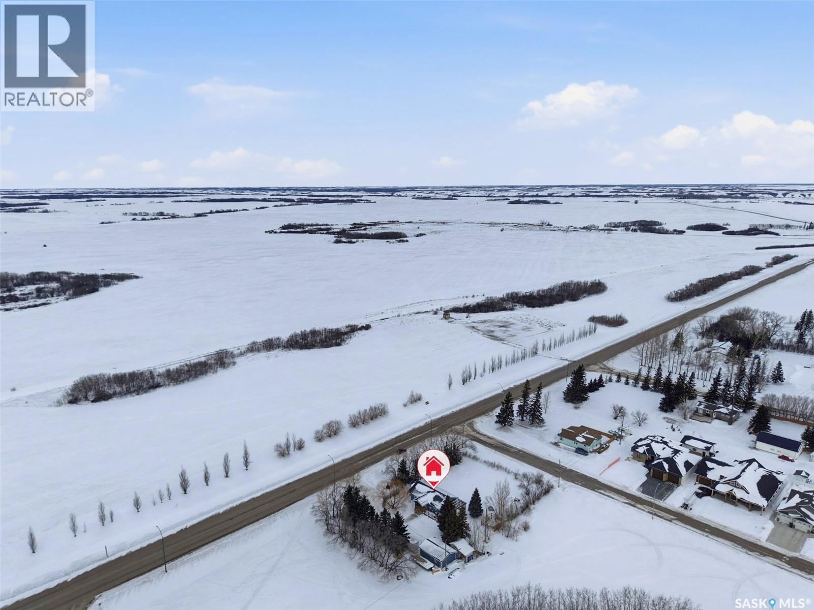 1110 Main Street N, Watrous, SK - Outdoor With Body Of Water With View