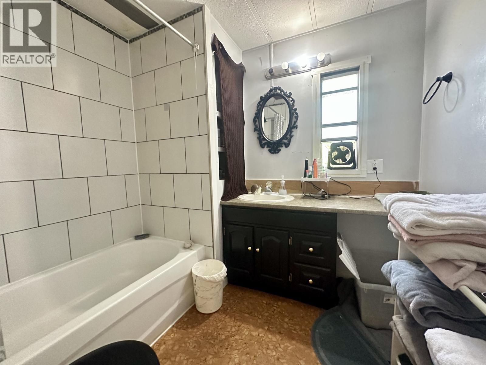 1844 Cruise Drive, Vanderhoof, BC - Indoor Photo Showing Bathroom