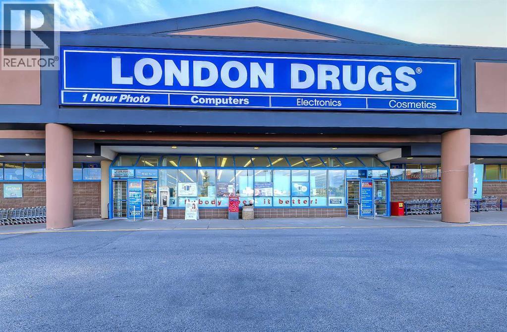 101, 3550 45 Street Sw, Calgary, AB - Outdoor