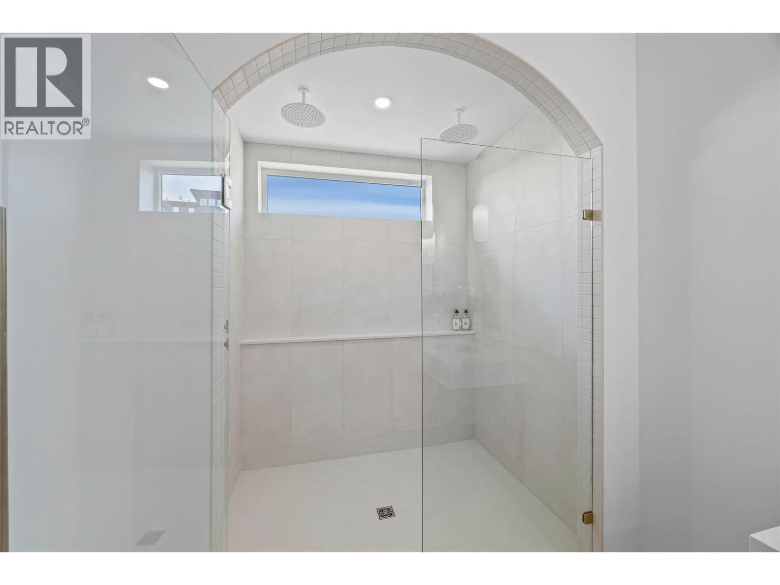 3562 Sage Drive, Kamloops, BC - Indoor