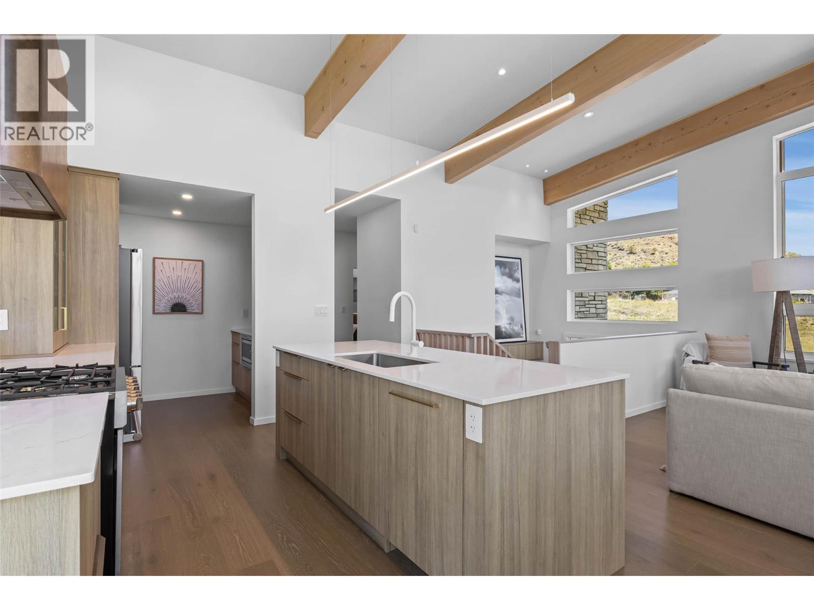 3562 Sage Drive, Kamloops, BC - Indoor Photo Showing Kitchen