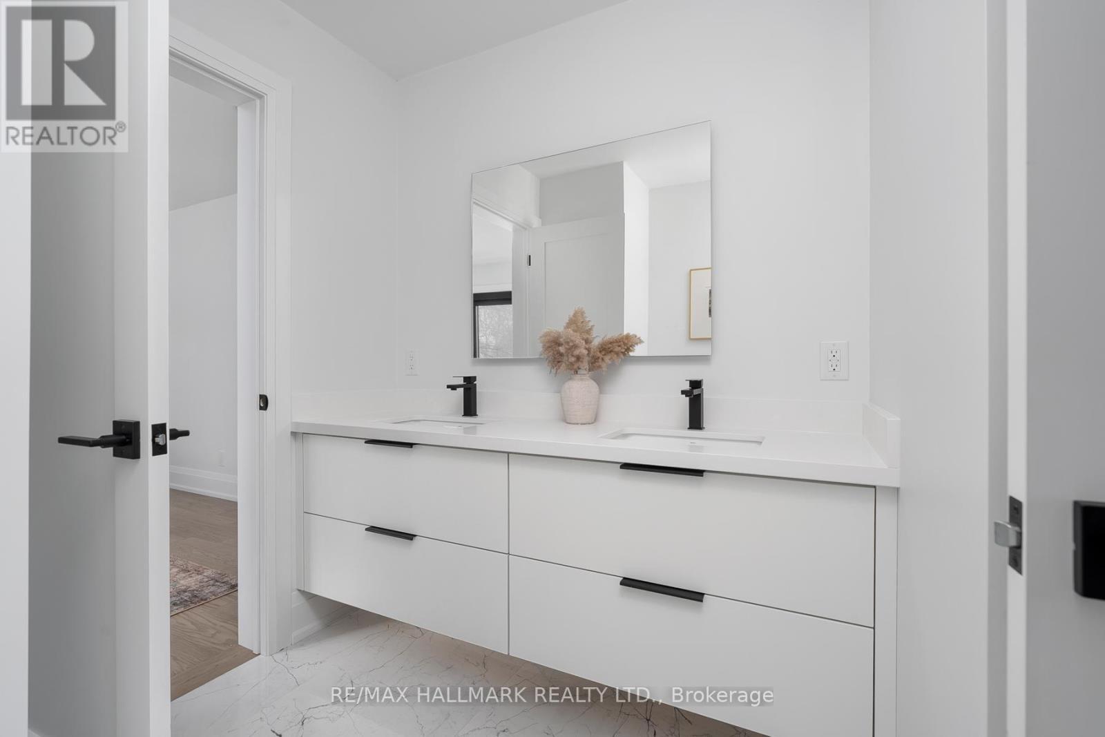 36 Karnwood Drive, Toronto, ON - Indoor