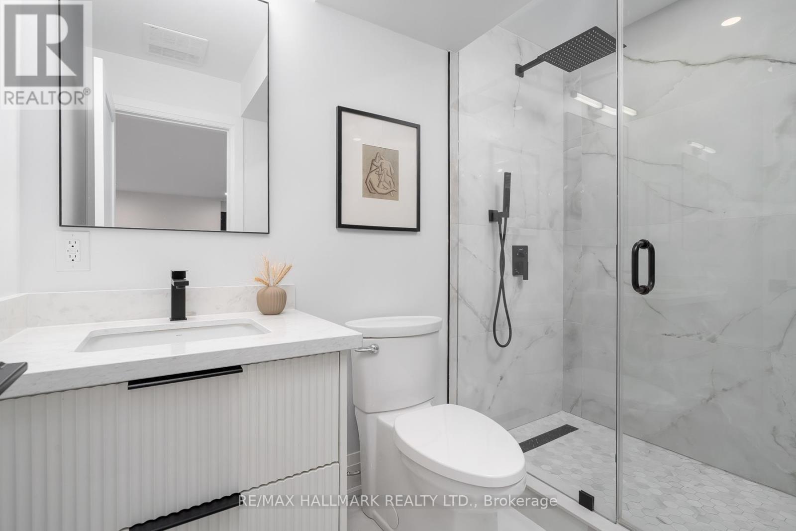 36 Karnwood Drive, Toronto, ON - Indoor Photo Showing Bathroom